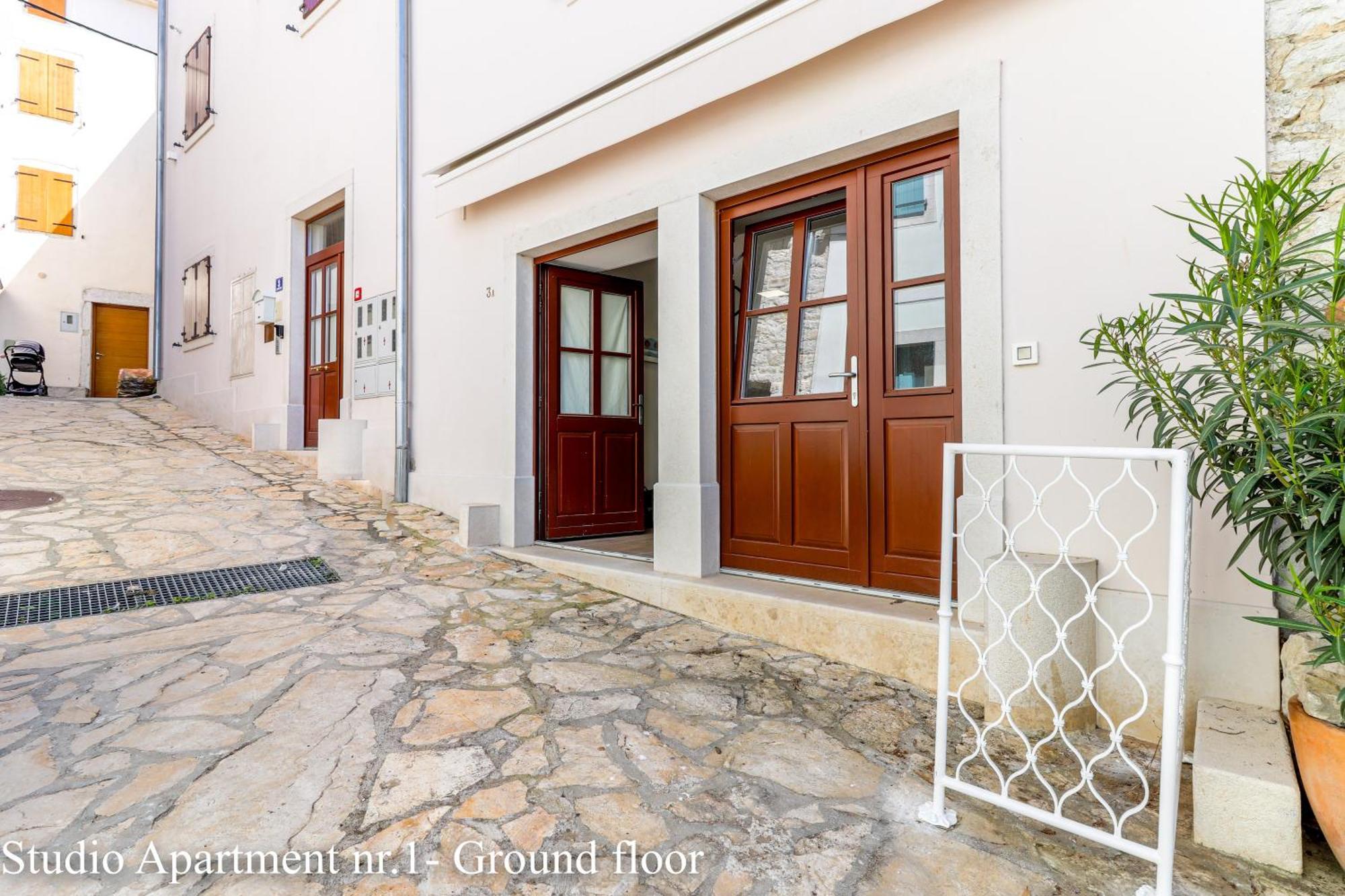 Casanova Apartments - Viewpoint Vrsar Exterior foto